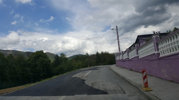 RADOBOJ CESTA 2123.jpg