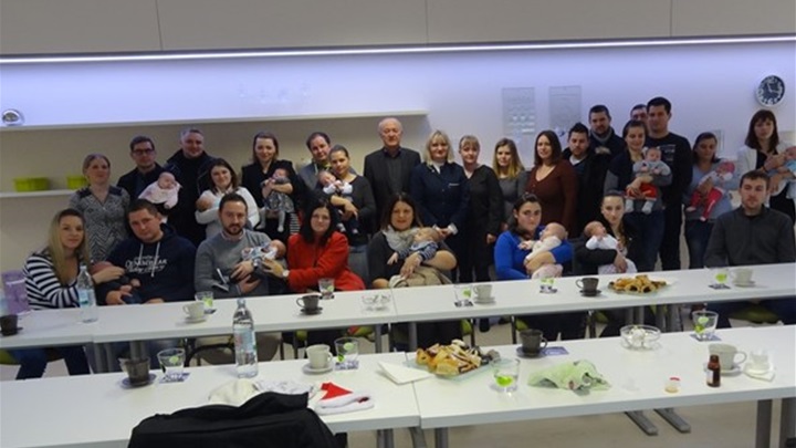 novorođeni humčani