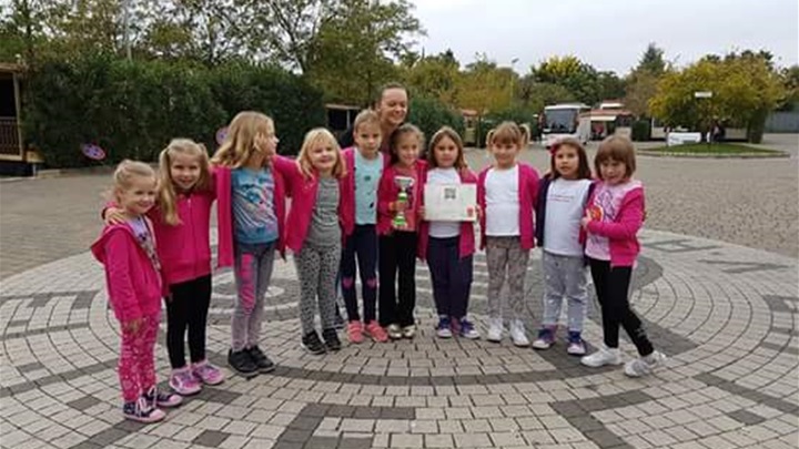 MAŽORETKINJE DUBROVČAN 4.jpg