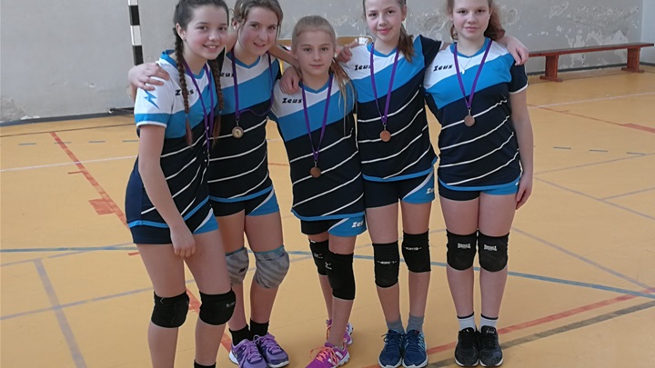 SPORT 20.2_ODBOJKA POBJEDA ZA TOPLICE 2 4 mjesto - Copy.jpg