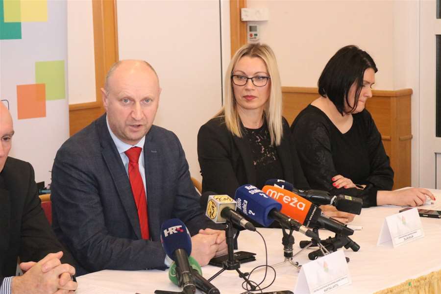 presica dona (2).jpg