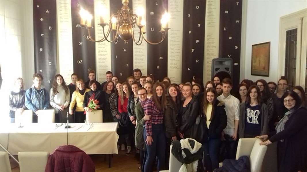 zabočki gimnazijalci.jpg