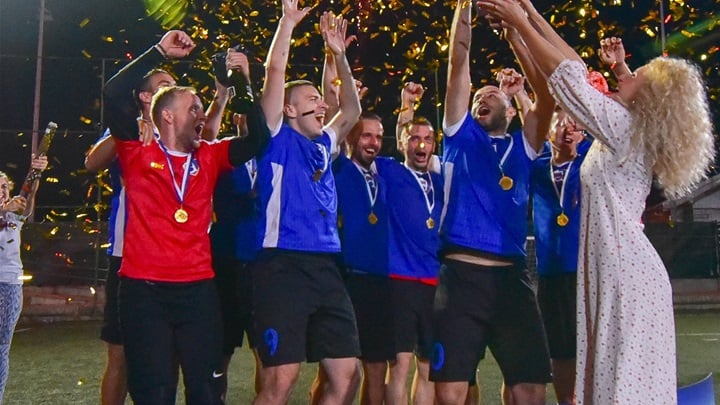 MK Dinamo - prvaci Hrvatske u mini nogometu.jpg