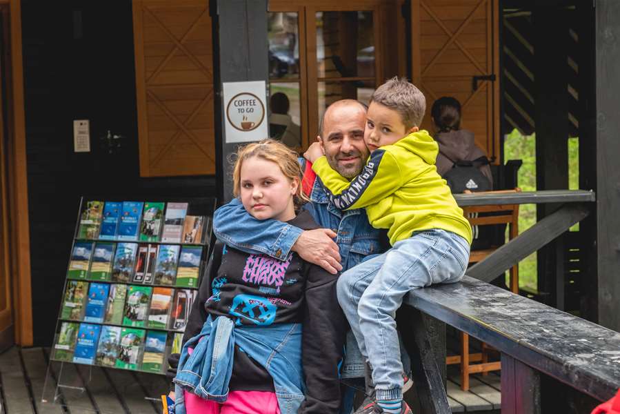 279231954_160201076416792_2235569896981258124_n (1).jpg