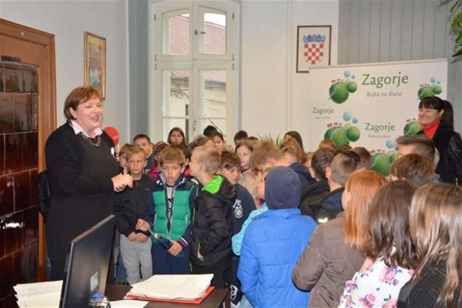 UČENICI IZ KRAPINSKIH.jpg