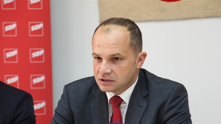 siniša hajdaš dončić.jpg