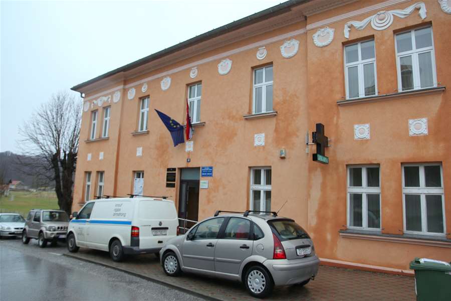 mihovljan zgrada općine.jpg