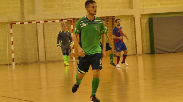 SPORT 13.11._MALI NOGOMET Strijelac u Splitu - Josip Cvilko.jpg