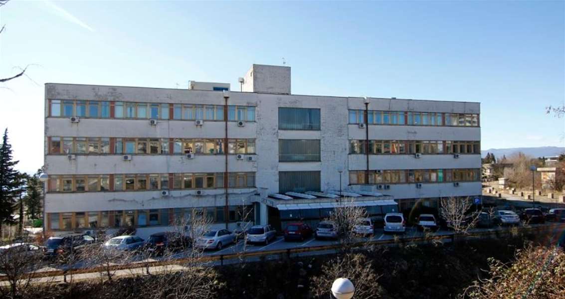 kbc rijeka njihova slika.JPG