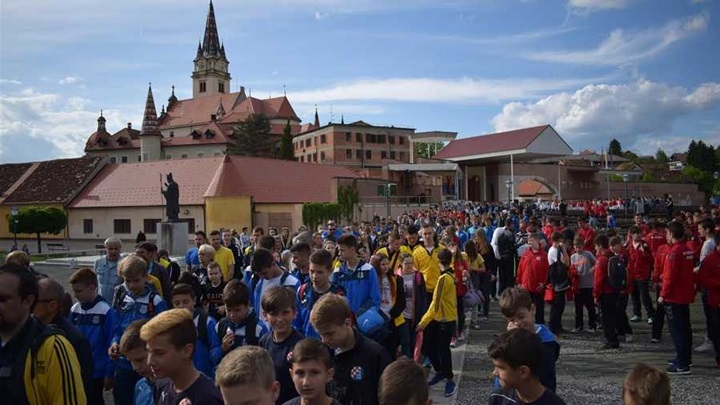 HODACSCE SPORTASI 1.jpg