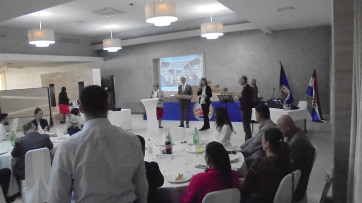 donacija računala 5.jpg