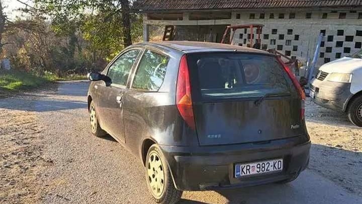 FB Policija zaustavlja KZŽ.jpg