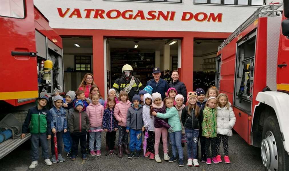 Djeca DV Pušlek posjetila vatrogasce01 GLAVNA.jpg