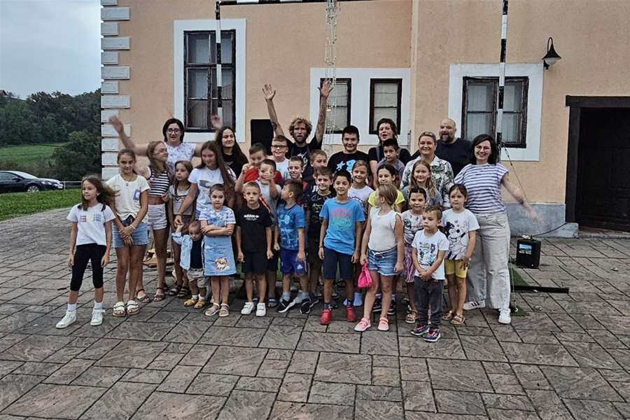 cirkusi rujan u Zagorskim Selima (9).jpg