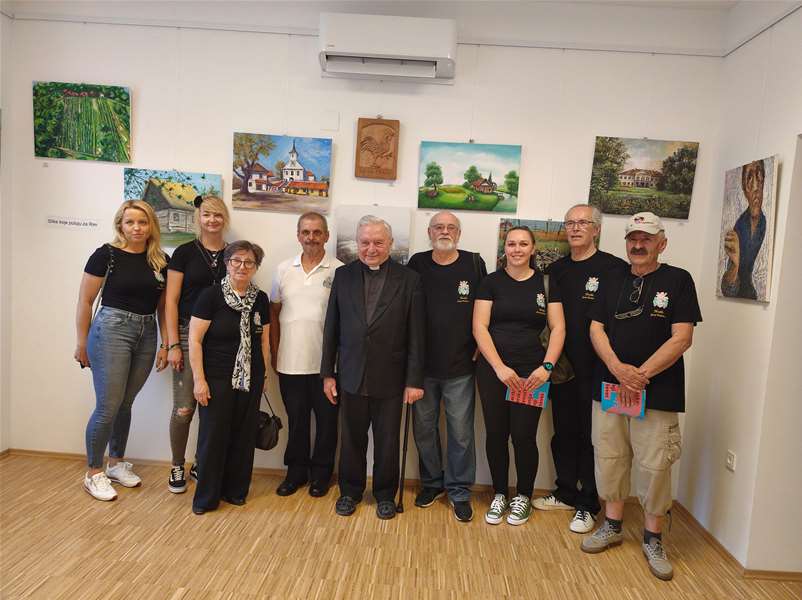 kolonija hruševec (1).jpg