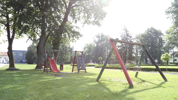 potpisivanje ugovora igralište oro (5).JPG