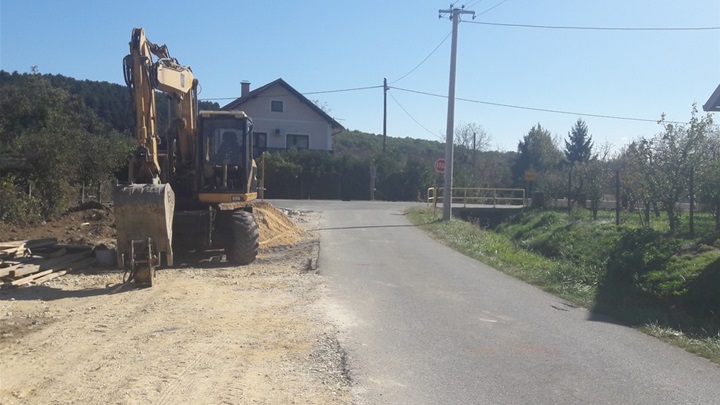 Radovi na proširenju križanja i mosta na županijskoj cesti u Vinipotoku