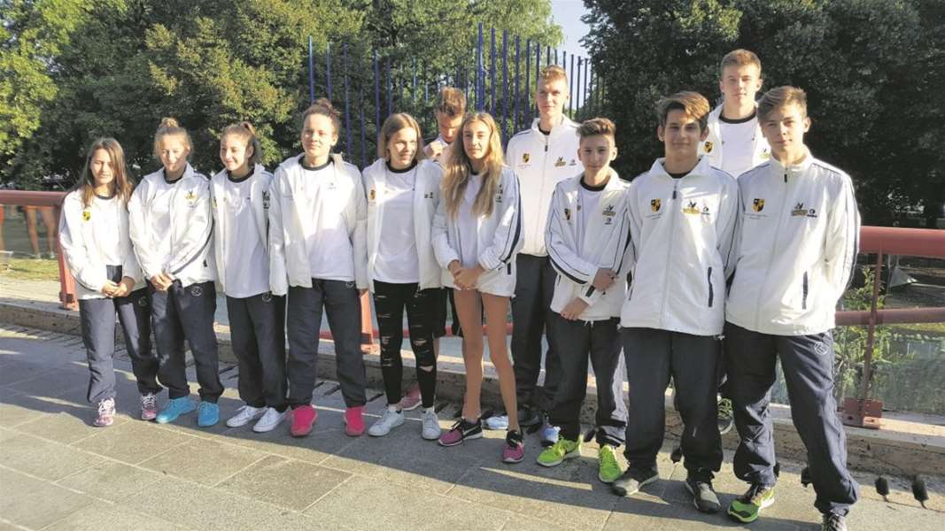 SPORT 14.8._PLIVANJE Ekipa Olimpa.jpg