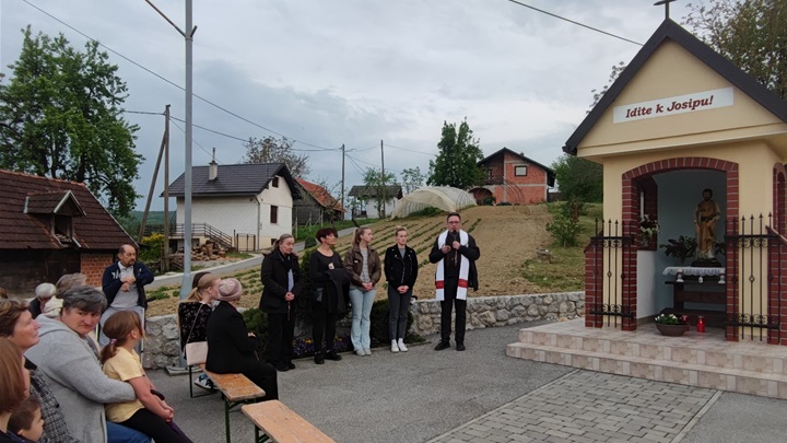 Na sv. Josipa Radnika blagoslov traktora u župi Marija Bistrica3.jpg