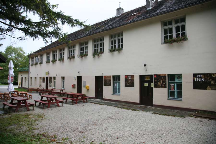 zgrada hušnjakovo.jpg