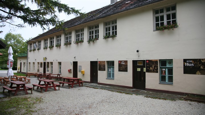 zgrada hušnjakovo.jpg