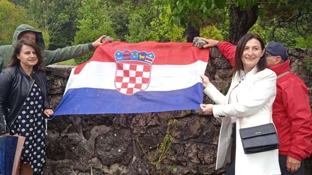 WhatsApp Image 2022-09-24 at 11.29.00.jpeg