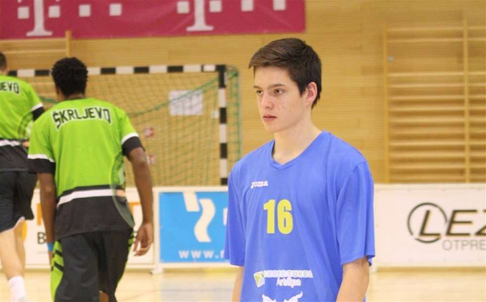 SPORT 10.4._KOŠARARKA JUNIORI Karlo Borovčak.jpg