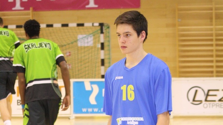 SPORT 10.4._KOŠARARKA JUNIORI Karlo Borovčak.jpg