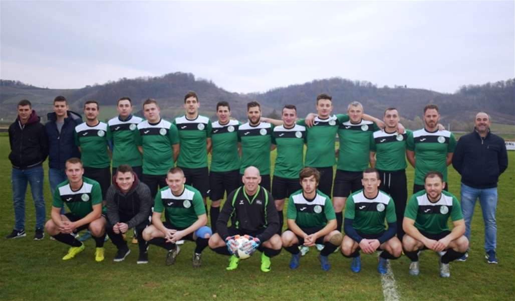 SPORT 5.2_NOGOMET 2. ŽNL OMLADINAC U LOVU NA JEDINSTVO.jpg