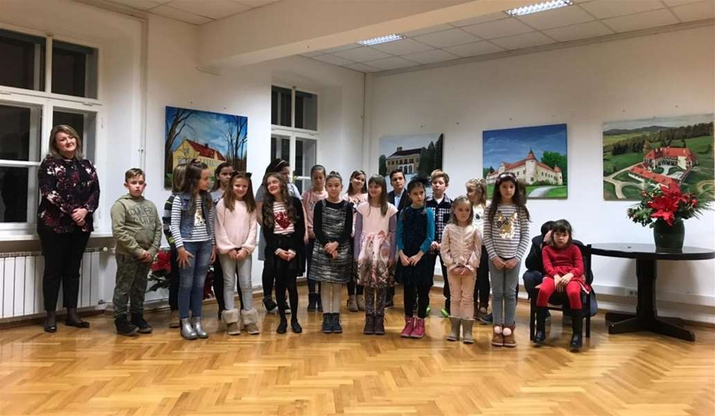 humanitarno klanjec glavna.jpg