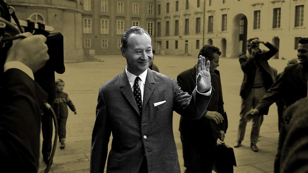 Svi će ljudi biti braća_01.jpg