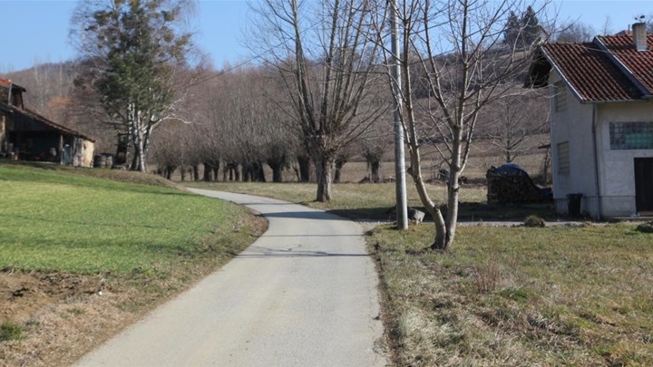 ulica josipa vedrine lobor.jpg