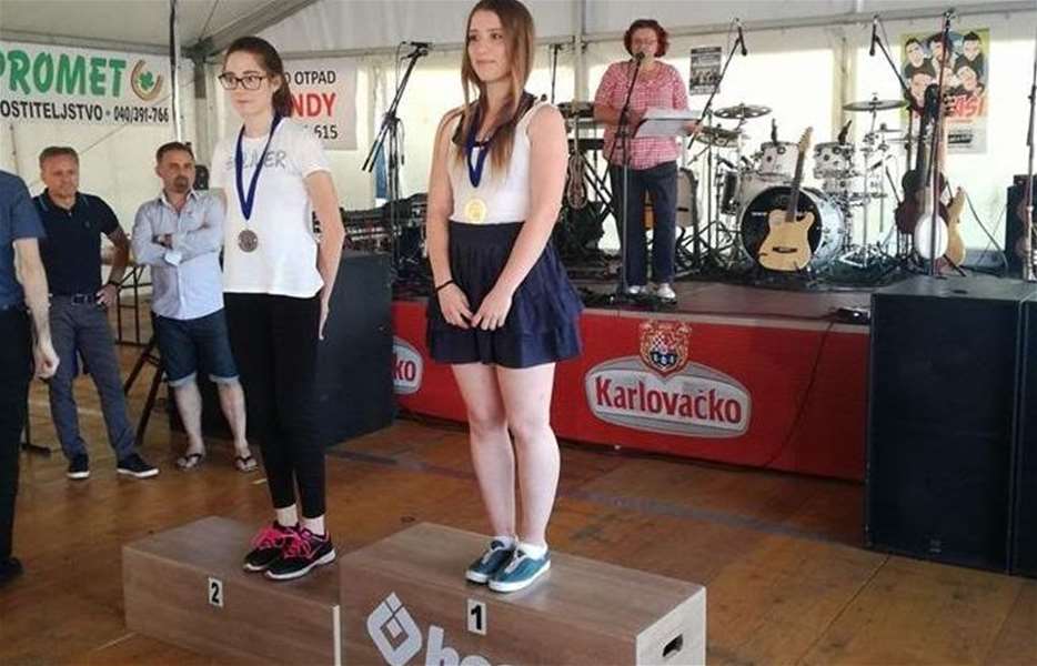 LOBOR UTRKA SMANJENO 2.jpg