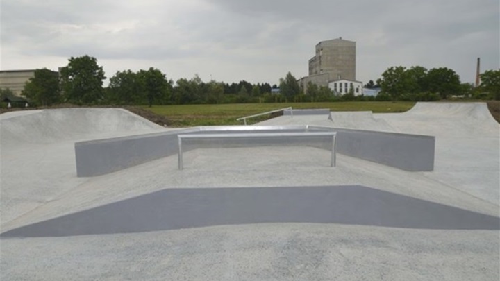 skate park skica.jpg