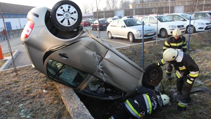 nesreća oroslavje (5).jpg