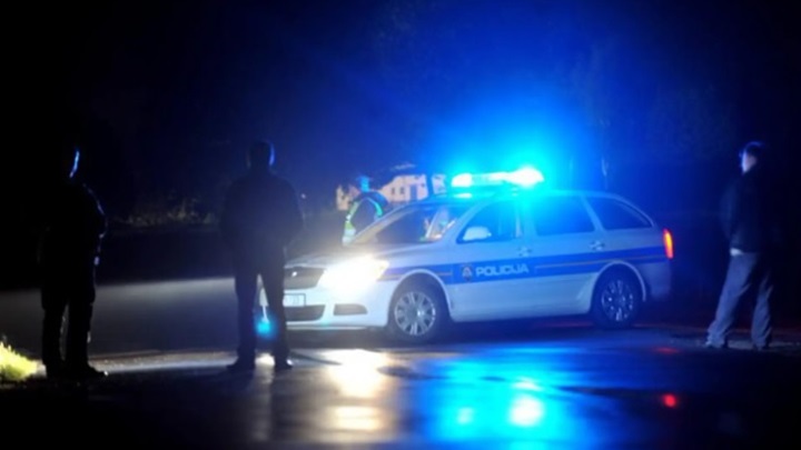 policija noć.jpg
