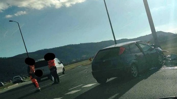 policija zaustavlja kzž.jpg