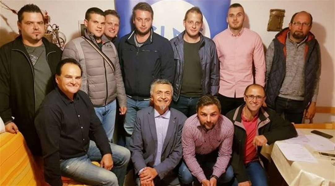 Vodstvo GLAS-a Mladih Krapina.jpg