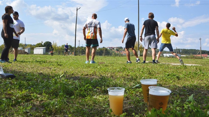 skok u jesen piva.jpg