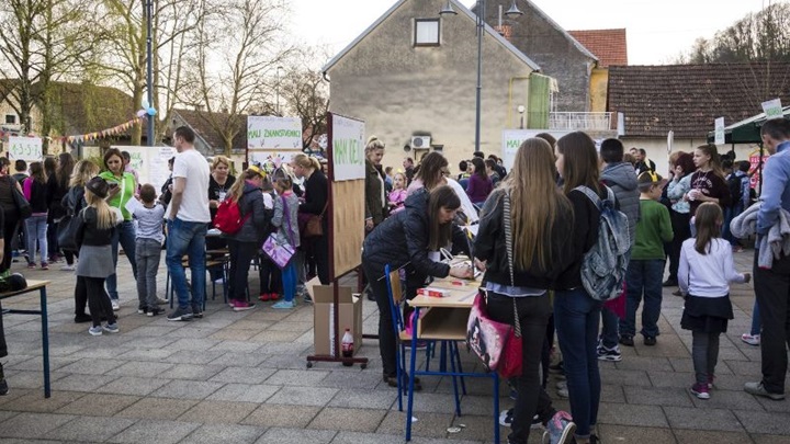 večer znanosti pregrada.jpg