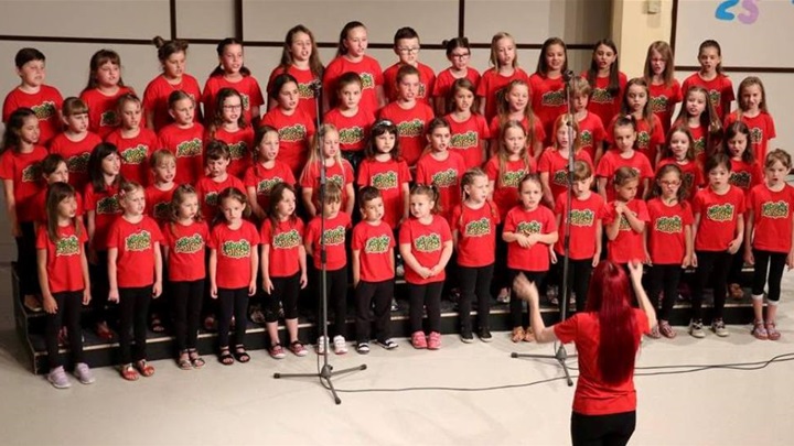 zabočki mališani.jpg