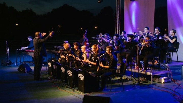 jazz 5 8 naslovna.jpg