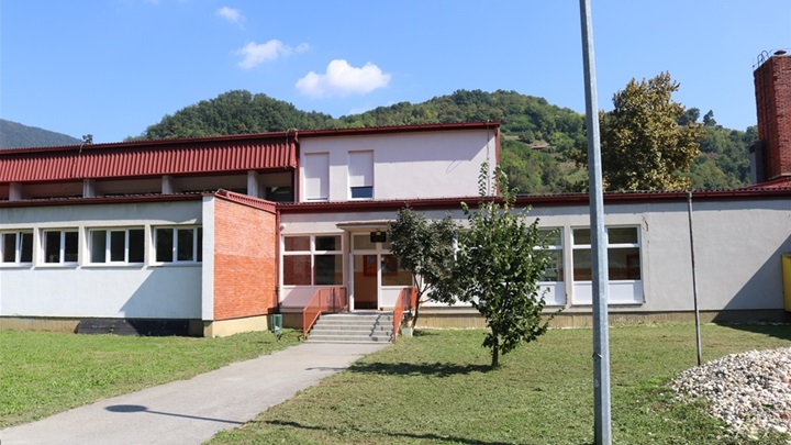 škola krapina augusta cesarca.jpg