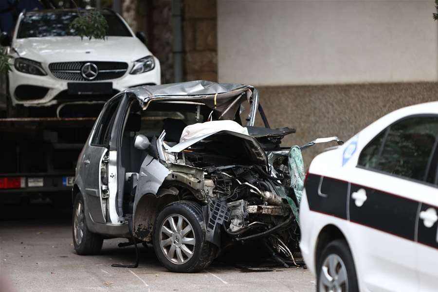 auti iz nesreće Mostar pixsel .jpg