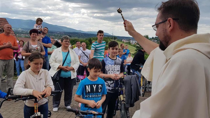 blagoslov bicikala 3.jpg