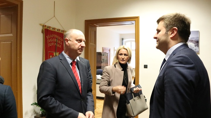 ministar ćorić u krapini.jpg