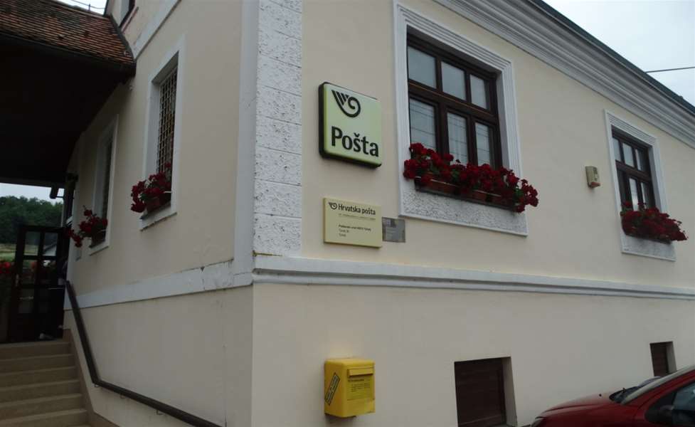 poštanski ured tuhelj.jpg