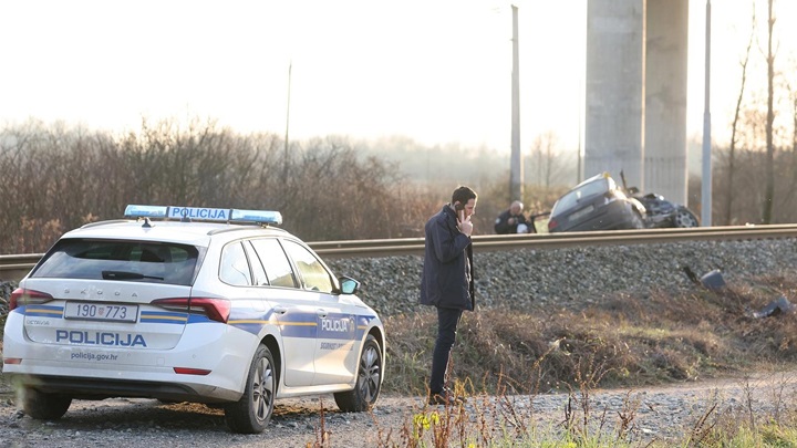 nesreća vlak policija pruga