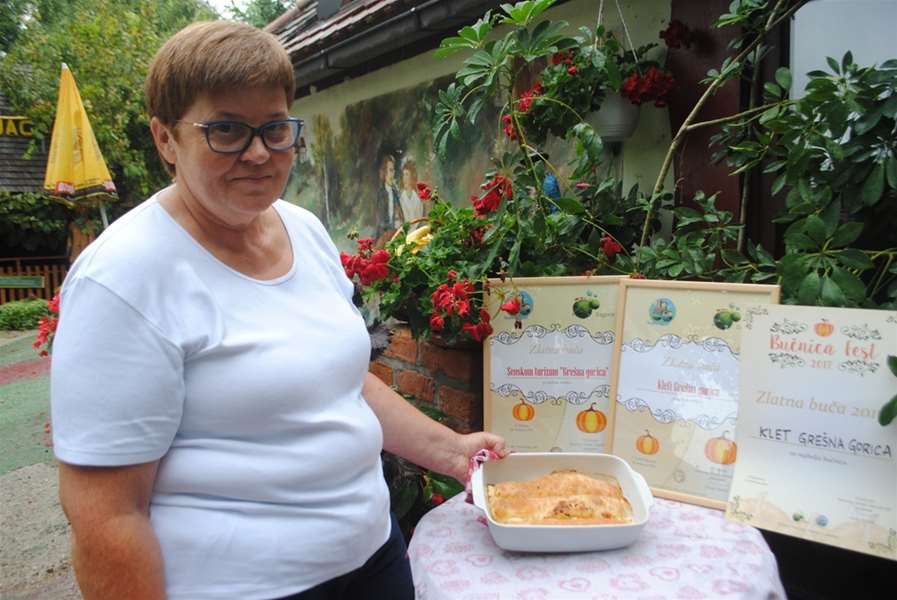 Jasna Podboj za našu je ekipu pripremila nagrađivanu bučnicu