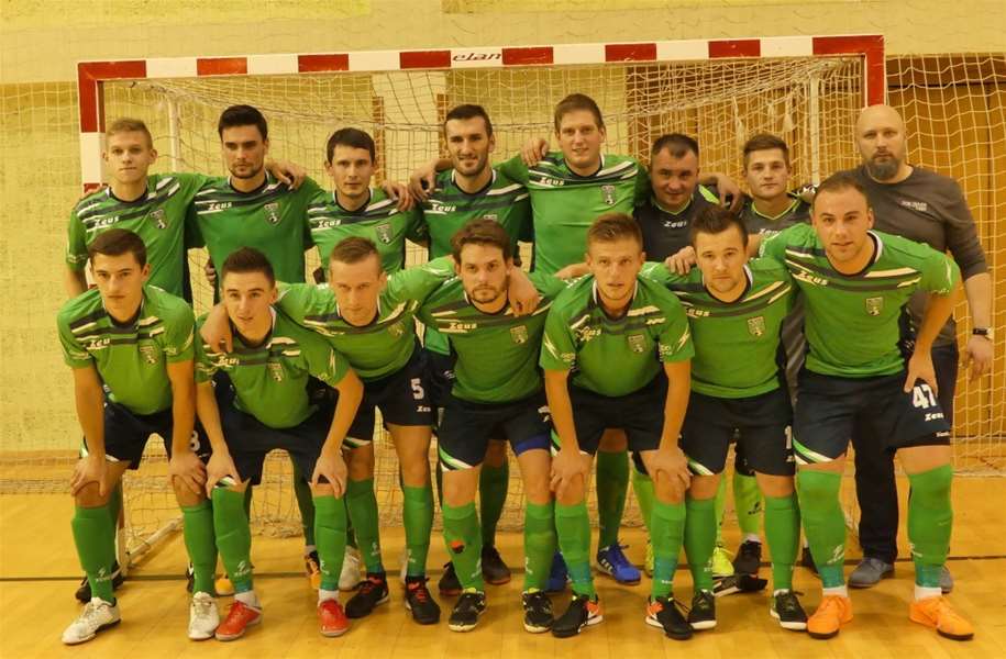 SPORT 16.10._MALI NOGOMET Momčad Jesenja odlično se prezentirala na domaćoj premijeri-1.jpg